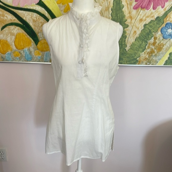 White Sleveless Tunic Ruffled Collar - Picture 1 of 7